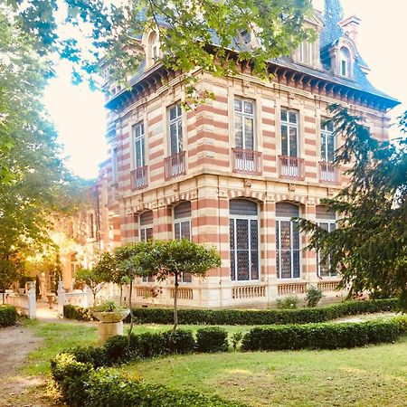 ホテル Chateau De La Prade ナルボンヌ エクステリア 写真